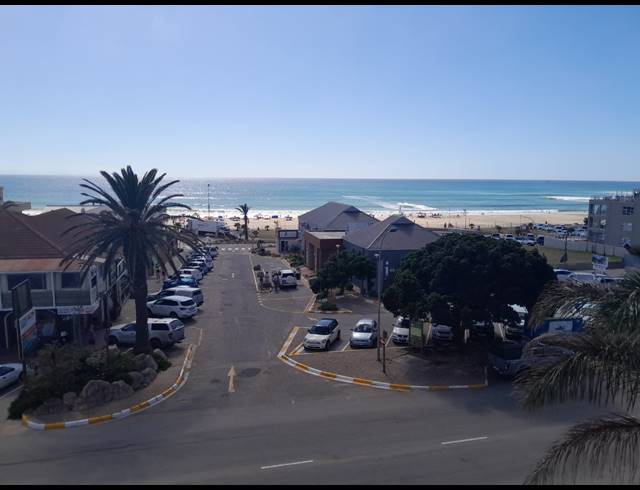 3 BEDROOM APARTMENT SOLD IN JEFFREYS BAY CENTRAL